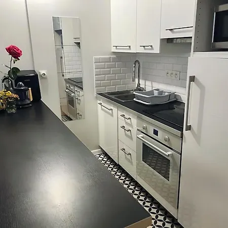 Charmant Studio Parisien